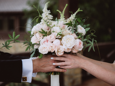 Ja sagen. Genau hier.