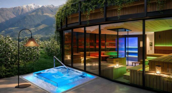 Spa e Wellness in Alto Adige con vista sulle montagne Spa e Wellness in Alto Adige con vista sulle montagne