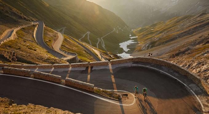 Unterwegs im Vinschgau – Mit Bahn oder Bike die Region erkunden